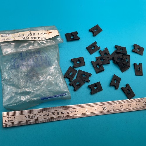 Lot agrafes clips vis - lot,