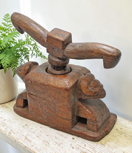 Jus outil bois sculpté - jus, À
