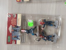 Lemax Pompiers à la rescousse