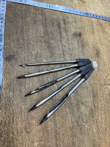 Old tool outil - n°,