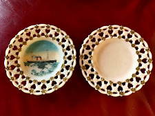 VALLERYSTHAL 2  RARES ASSIETTES  OPALINE BLANCHE DECOR DORE ET PAQUEBOT