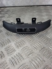 Prise auxiliaire  AUX  / USB -