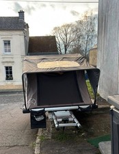 Tente de toit voiture -