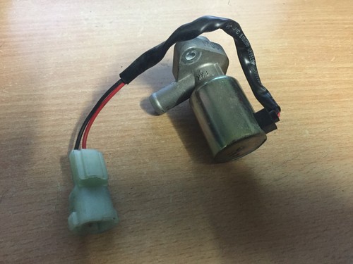 Une electrovanne air injection - une,