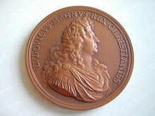 Grande médaille 72mm - LOUIS