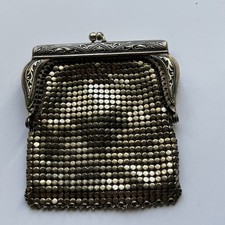 Porte monnaie ancien métal