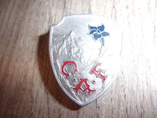 Insigne club alpin français - insigne,