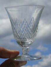 Saint Louis - Verre à vin cuit en cristal taillé,  modèle Vosges Catalgue 1948