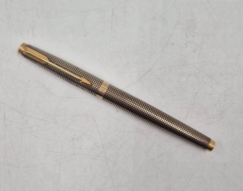 Stylo plume parker - stylo, ciselé