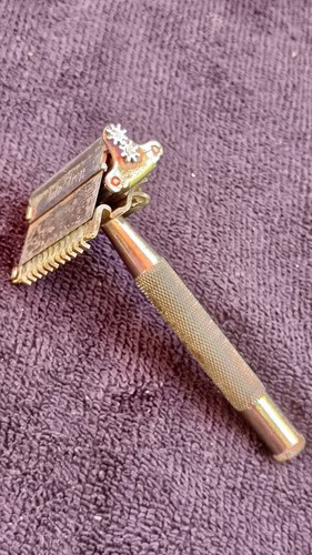 Rasoir auto strop safety razor - rasoir,