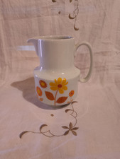 Petit Pichet Haute Porcelaine Berry Année 1970 Fleurs Jaunes Et Orange 50cl