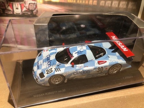 Kyosho nissan r390 - 1/43,