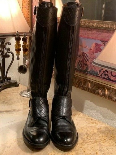 Chanel ascot quilted - quilted, leather