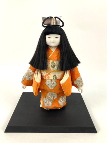 Ancienne poupée japonaise