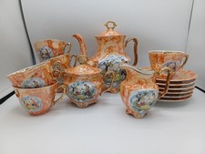 Service à café en porcelaine