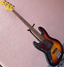 Guitare basse électrique
