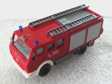 1/87  WIKING  CAMION POMPIERS