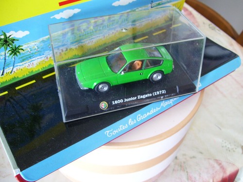 Alfa romeo diecast - alfa,
