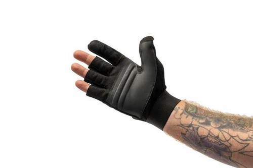 Nash spot casting - on, glove