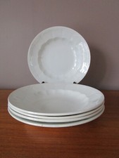5 assiettes creuses blanches