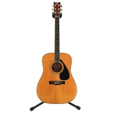 Guitare acoustique YAMAHA
