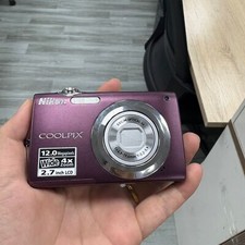 Nikon Coolpix S3000 Digital