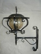 Applique Murale Extérieur Fer Forgé Avec Verre à Bille Et Support Mural De