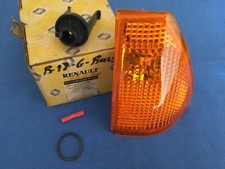 Clignotant avant gauche