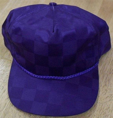 Hat checkered pattern - 90's,