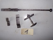 Clenche de porte ancienne en fer forgé