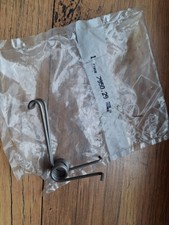 Crochet de capot Peugeot 205 - Réf 795029