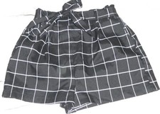 T36 S : Short hiver noir