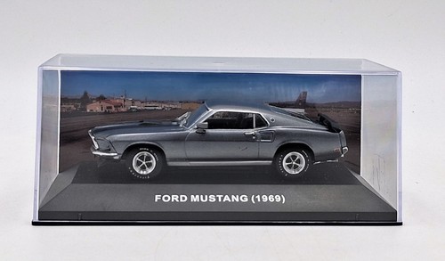 Die cast ford mustang - cast, 1/43