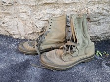 Paire de pataugas chaussures de brousse armée française  pointure 41