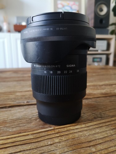 Objectif sigma f 2 8 - mm, 2.8