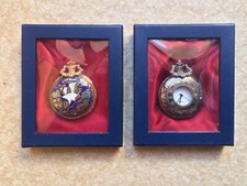 Lot de 2 montres à gousset collection Atlas Hachette