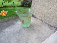 PETIT VASE ancien, en verre émaillé.