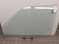 Vitre avant gauche NISSAN JUKE 1 PHASE 2 80301-1KK0A