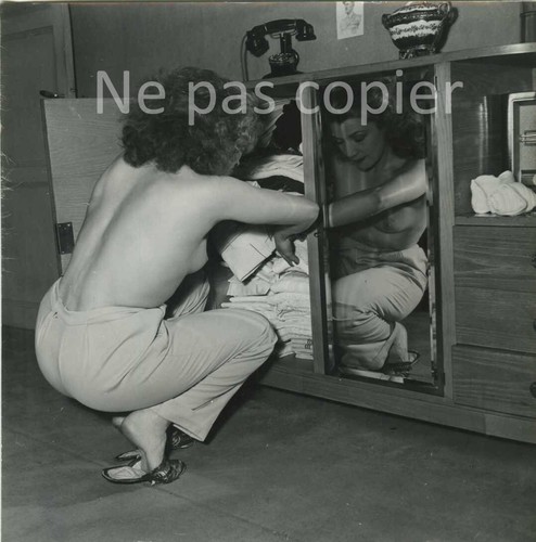 Feminin miroir vers 1950 - feminin,