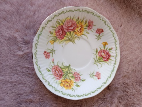 Soucoupe vintage queen - soucoupe,