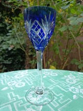 MAGNIFIQUE VERRE CRISTAL BLEU MODELE "CHANTILLY" Signé SAINT-LOUIS - 21,2 cm !!