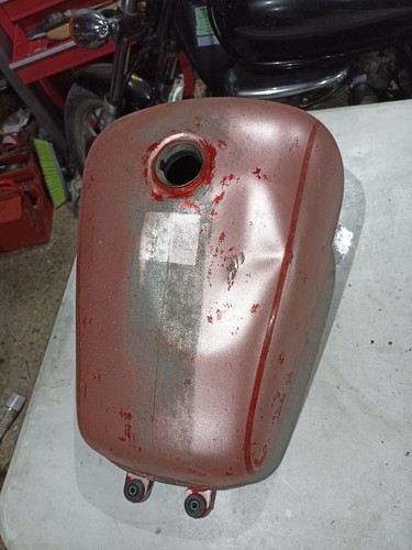 Réservoir essence suzuki 125 - essence,