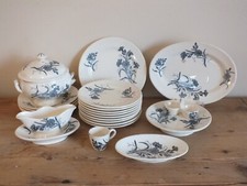 Rare dinette de poupée Longchamp Bluets en Terre de Fer 21 pièces