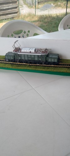 Locomotive electrique - locomotive,