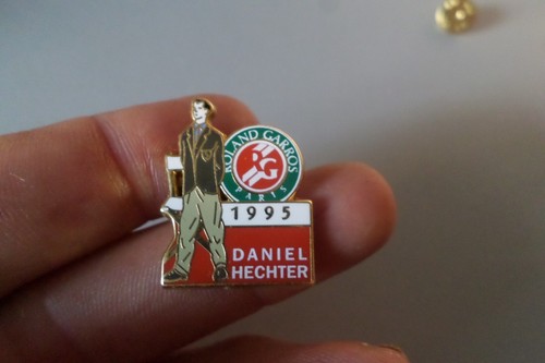 Rare pin broche roland - rare,