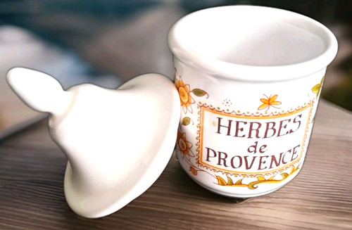 Pot herbes provence en - a, de
