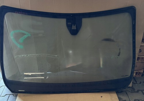 Renault express windshield - express,