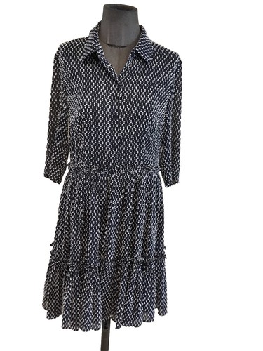 Très belle robe fluide - très,