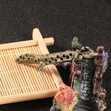Figurine de salamandre