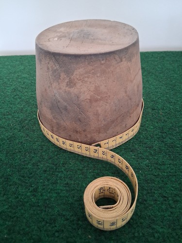 Ancienne forme chapeau en - chapeau,